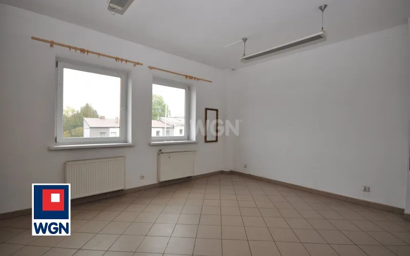 Lokal usługowy na  wynajem Radomsko - LOKAL DO WYNAJĘCIA !